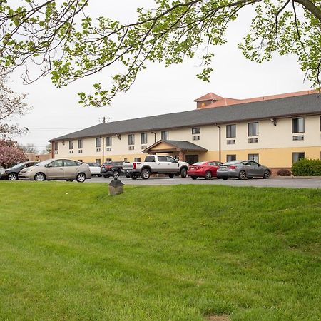 Eastbrook Inn Ронкс Екстер'єр фото