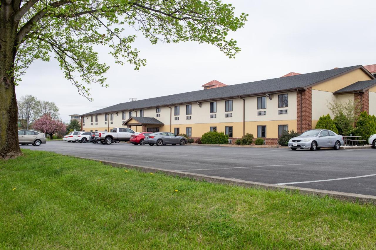 Eastbrook Inn Ронкс Екстер'єр фото