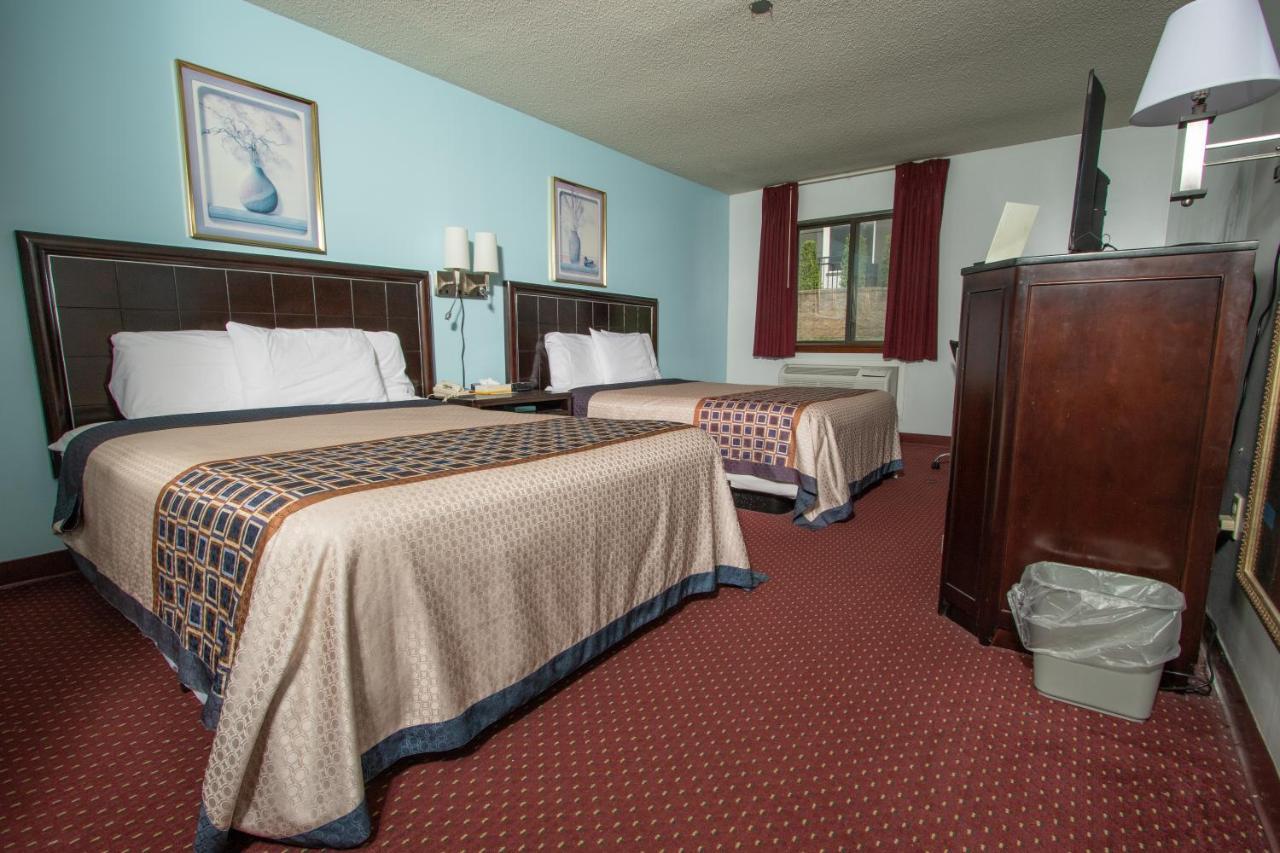 Eastbrook Inn Ронкс Екстер'єр фото